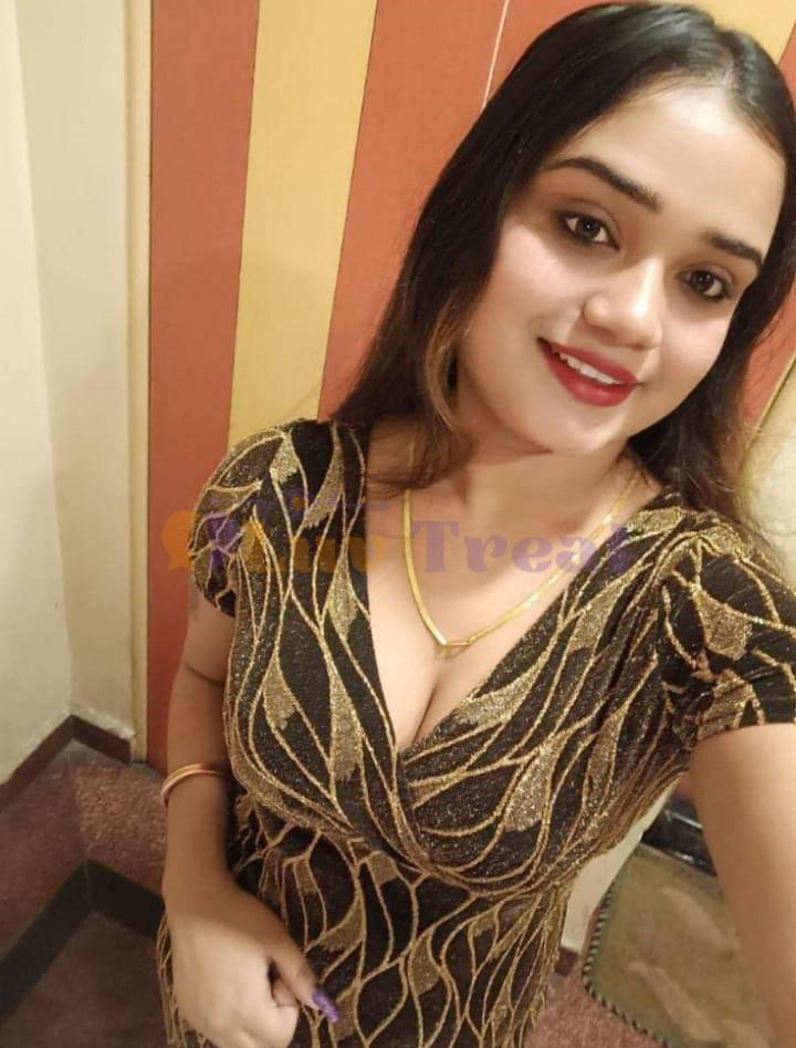 Escort Girl