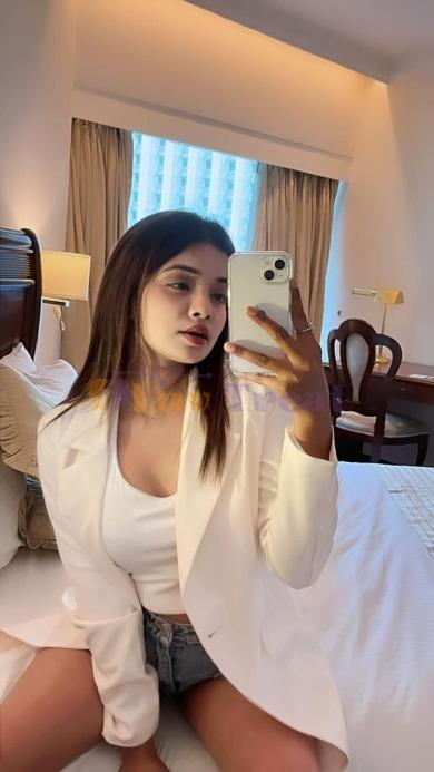 Escort Girl